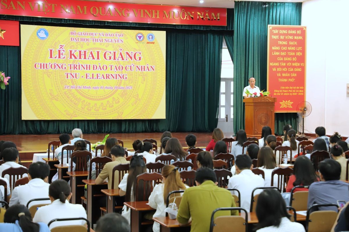 Hình ảnh toàn buổi lễ khai giảng tại TP Hồ Chí Minh