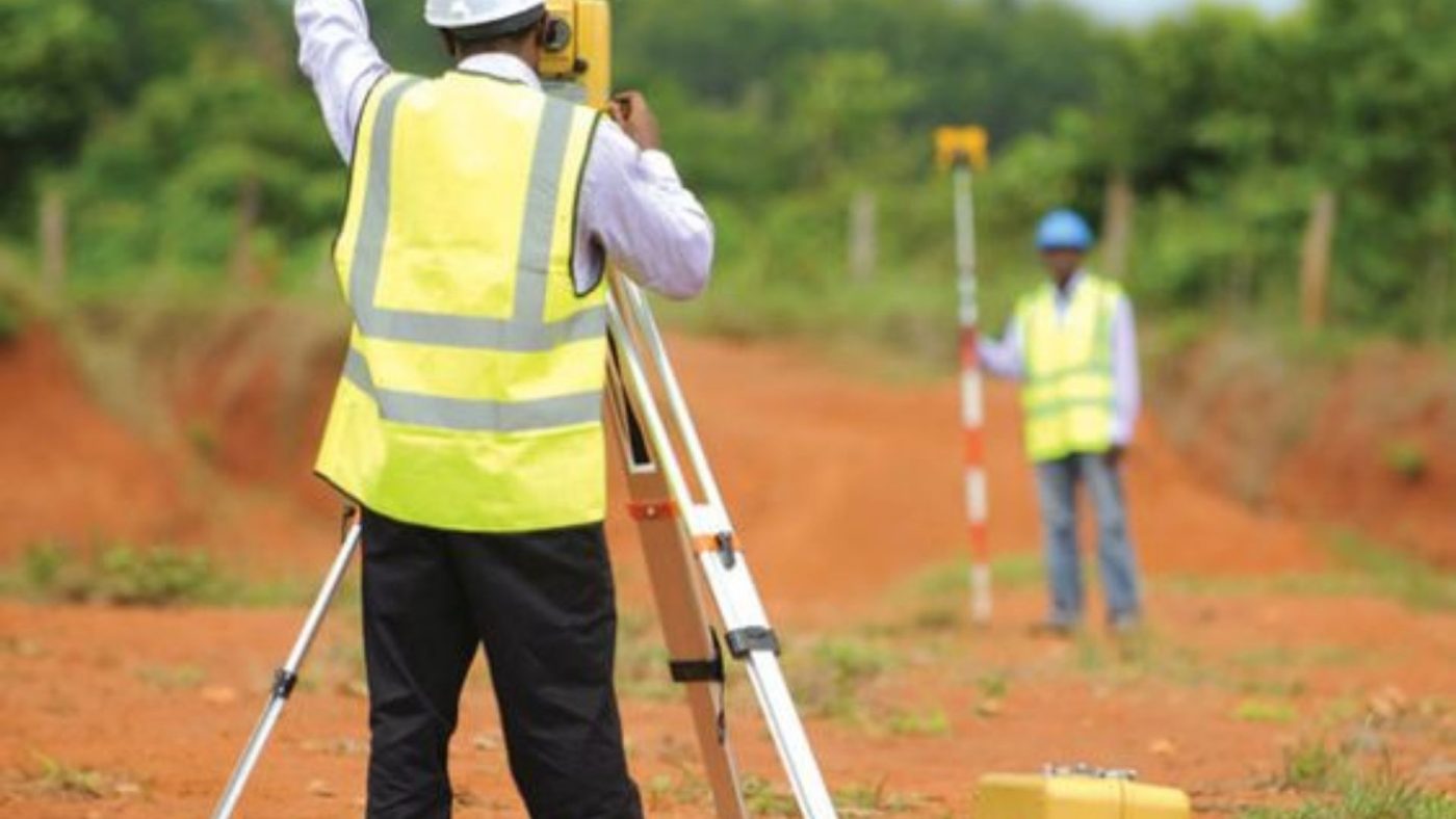 Quản lý đất đai là gì?