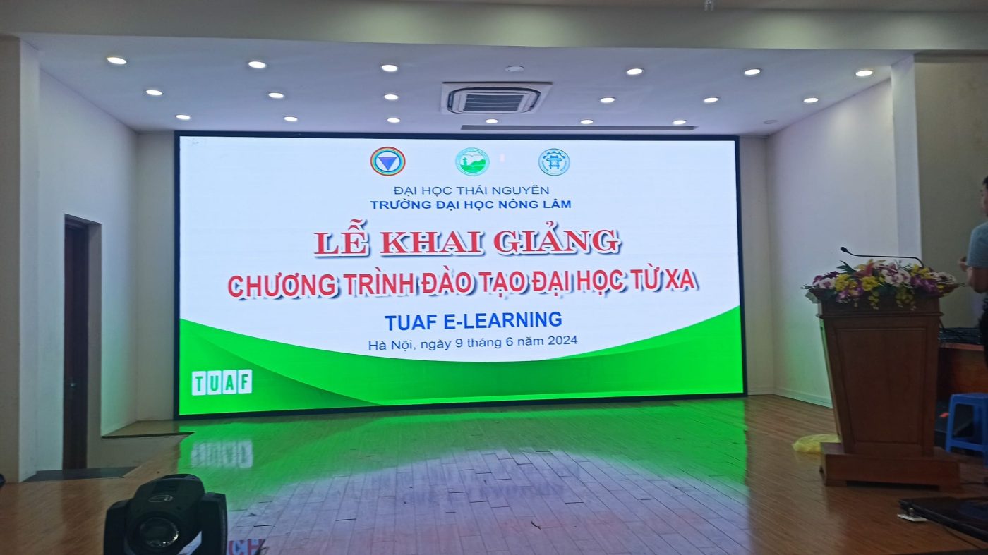 Lễ khai giảng tuaf