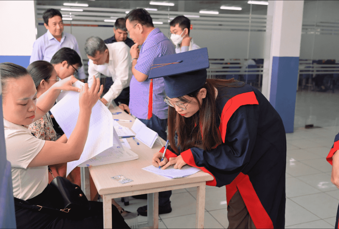 Không khí trước buổi lễ