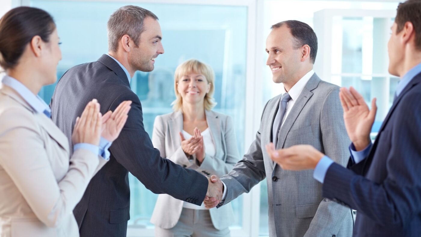 Làm việc tại các tập đoàn đa quốc gia