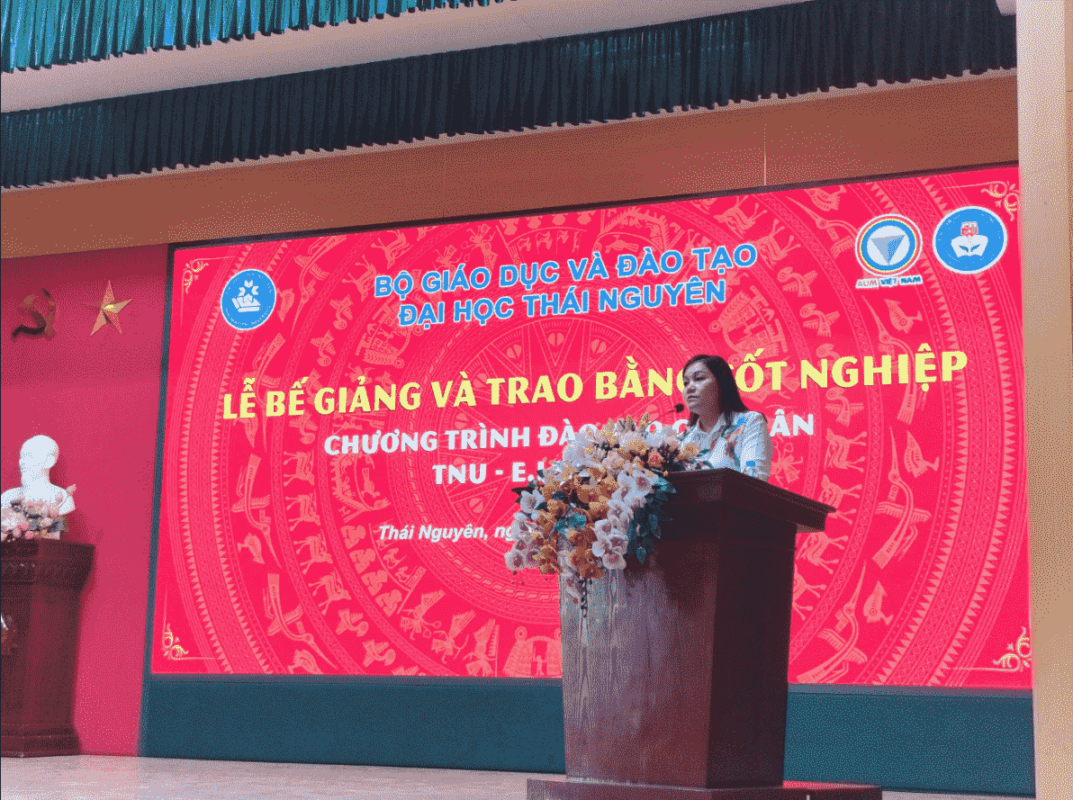 Đại diện công ty AUM phát biểu