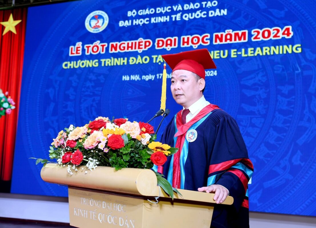 PGS.TS Bùi Huy Nhượng – Phó Hiệu trưởng ĐH KTQD phát biểu