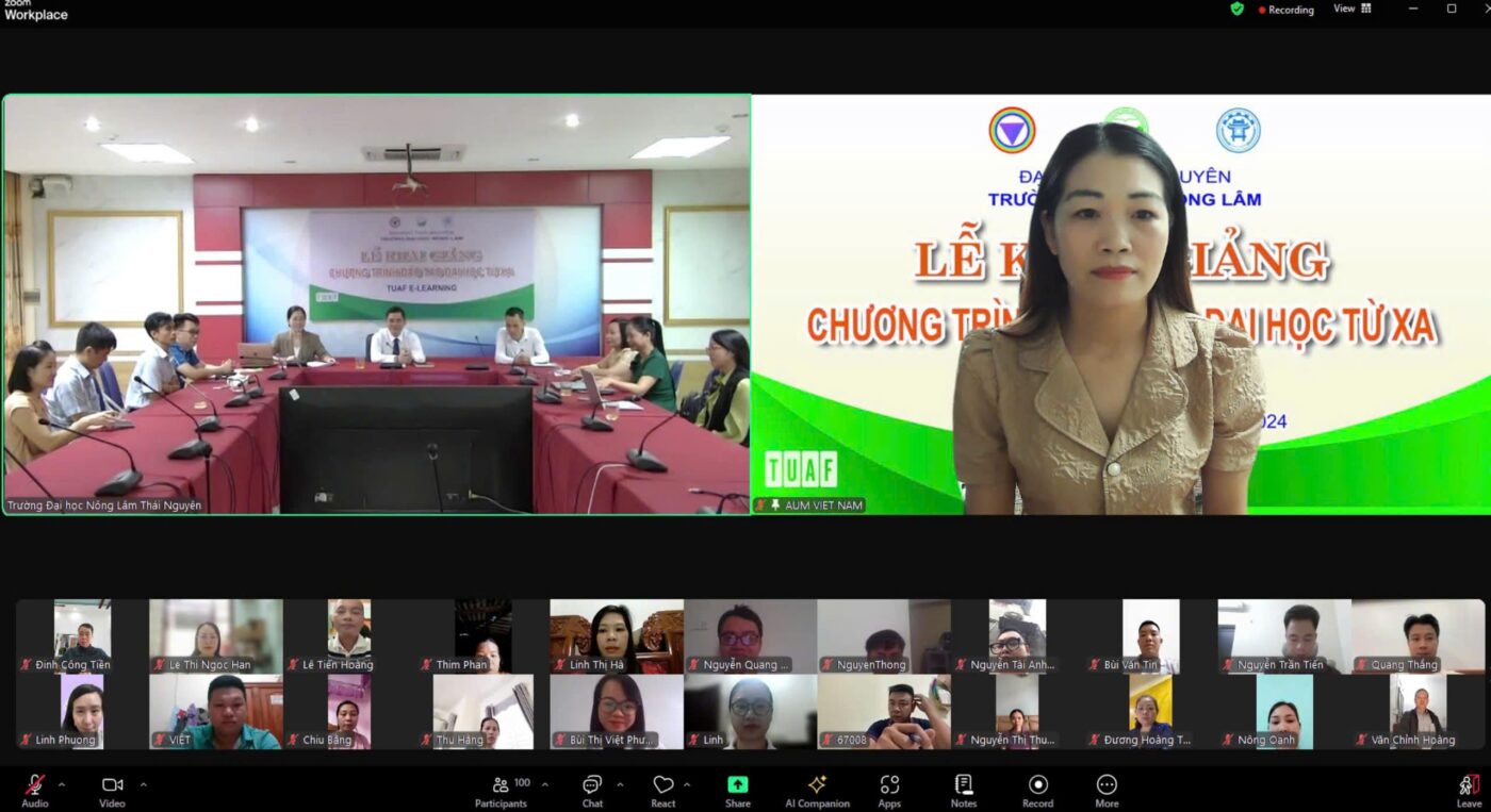 Đại diện Công ty AUM Viêt Nam tham dự Lễ khai giảng