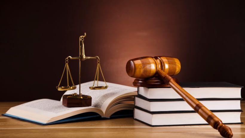 Ngành Luật cần học những gì?