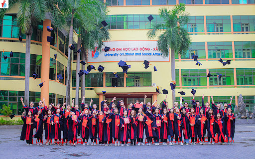 Trường đại học lao động và xã hội